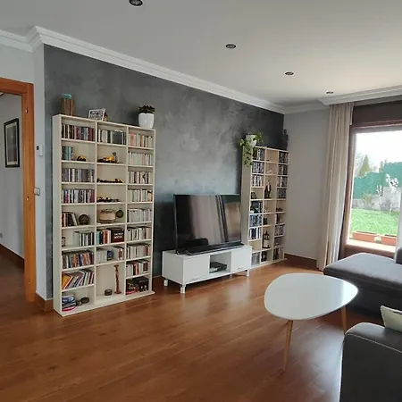 Casa Tranquila Con Jardin Vakantiehuis *