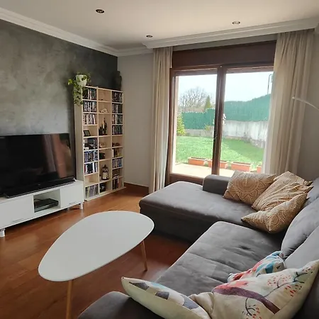 Casa Tranquila Con Jardin * Carcedo de Burgos