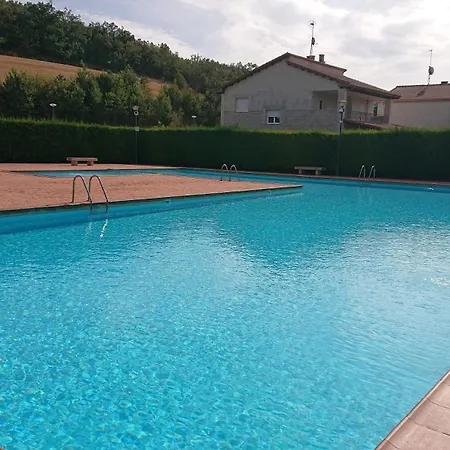 Casa Tranquila Con Jardin * Carcedo de Burgos
